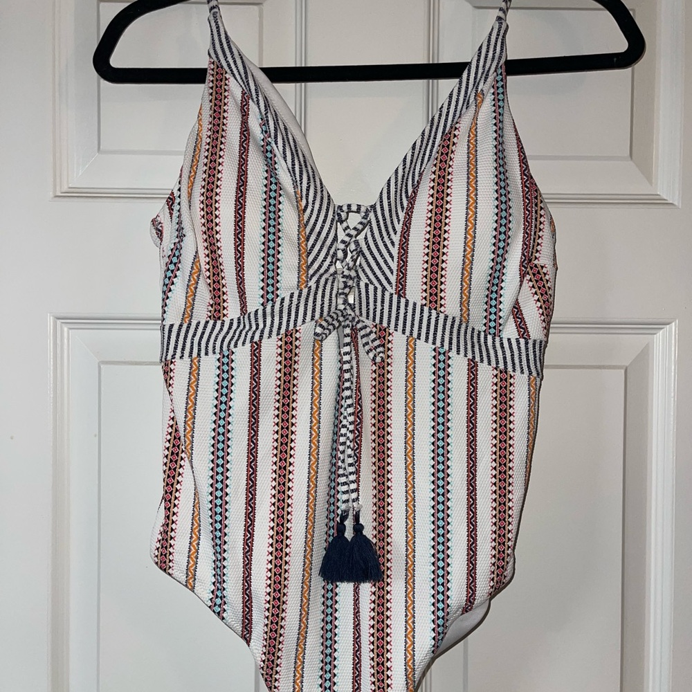 NWT Jessica Simpson Multicolor Striped Swimsuit - SIZE L